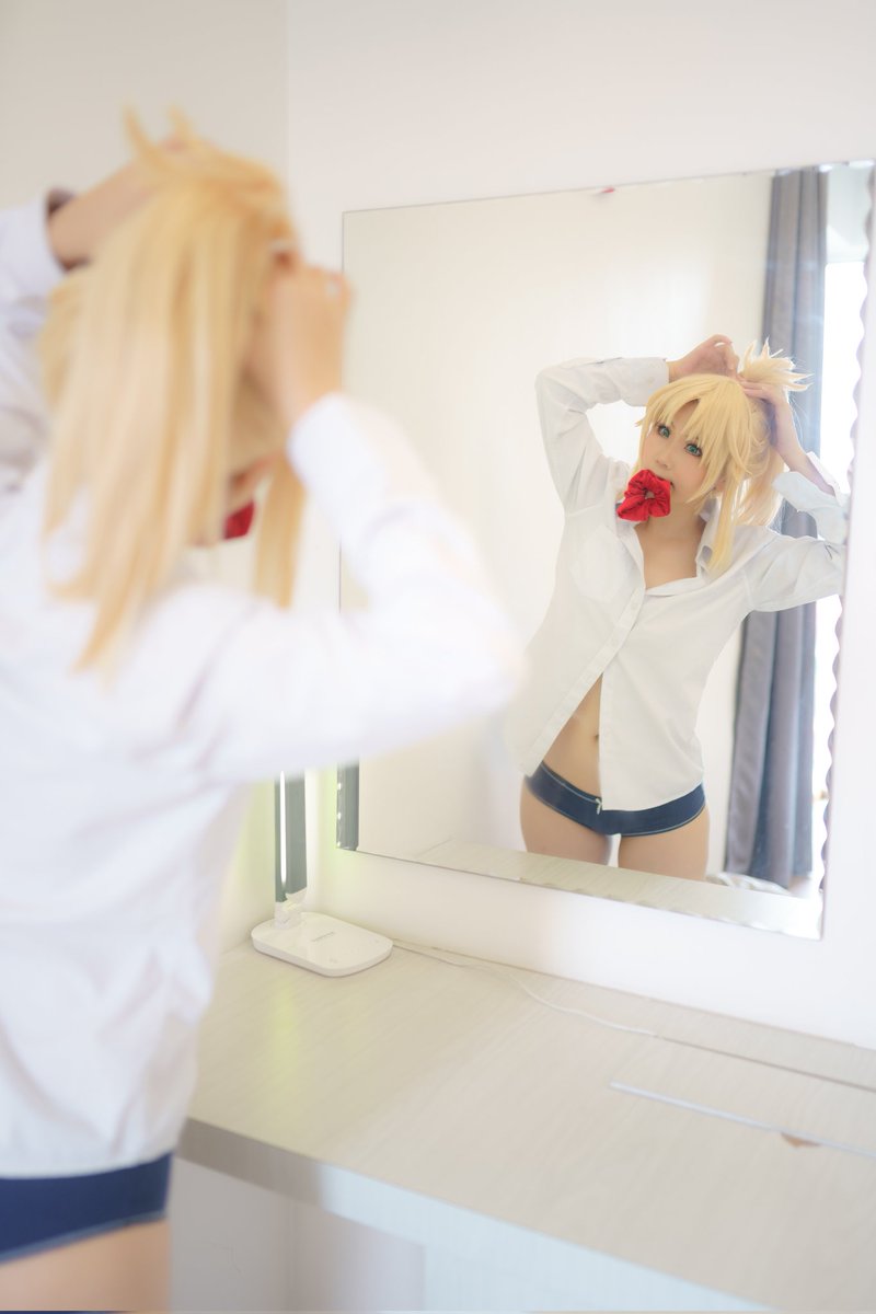 shinedada33's tweet photo. Mordred 2.0 photobook
- Preview -
I really love the doujin version of Mordred's casual look by @toneeartwork
I was elated and grateful that he allowed me to cosplay not only his art but also referencing his doujin works in this upcoming photobook💕
Photo 📷 Aozora
#モードレッド https://t.co/ThDmJKhODm