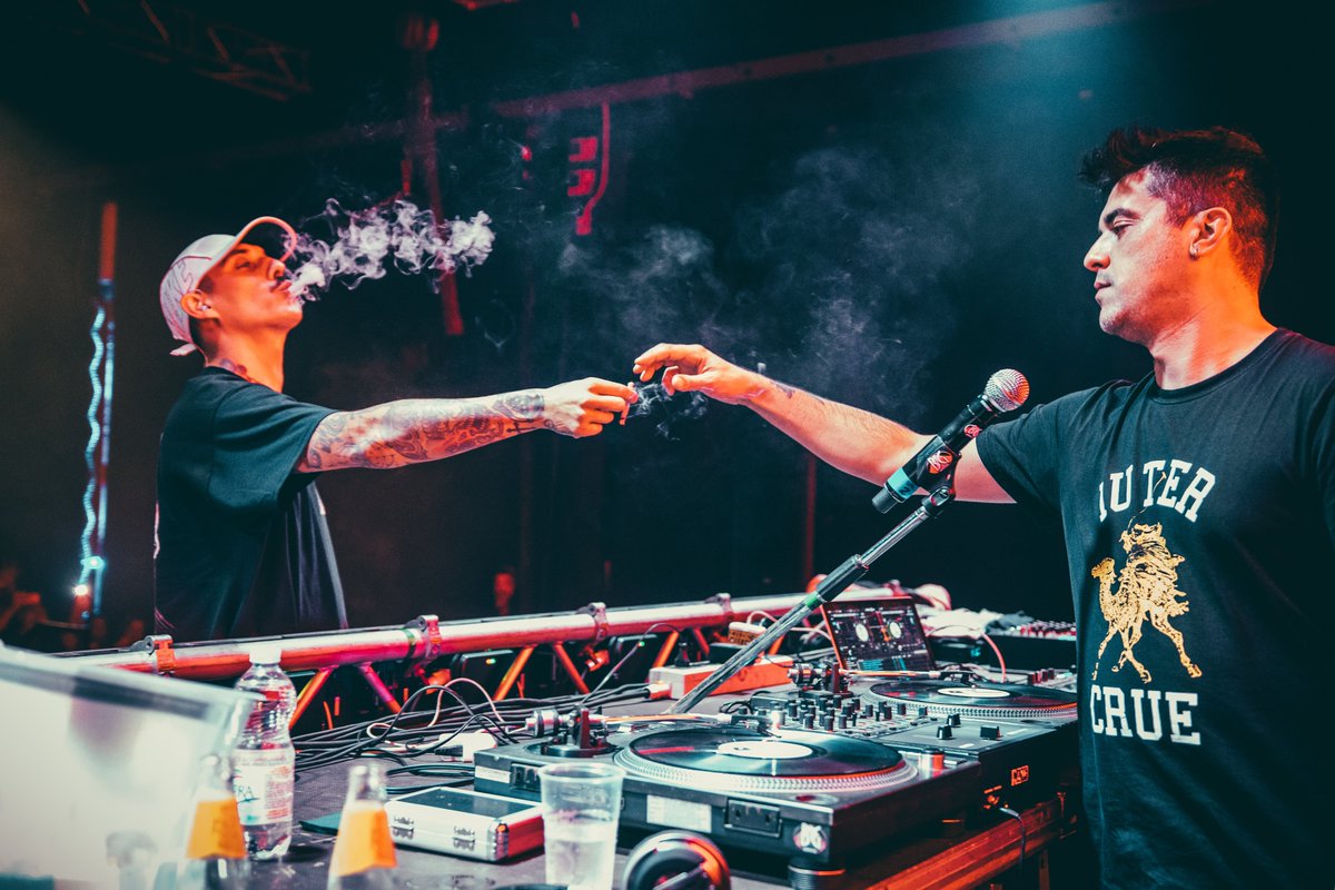 FINALLY!  <a href="/TheBestOutNFT/">The Best Out NFT - KNIVES Mint</a> is here!
WE'RE COMING FROM THE GATES OF HELL 🔥

<a href="/Noyzofficial/">Noyz Narcos</a> X <a href="/DjGengis/">gengis.eth👽</a> 

#web3 #nfts #NFTCommunity #NFTProjects #art #nftart #music #Italian