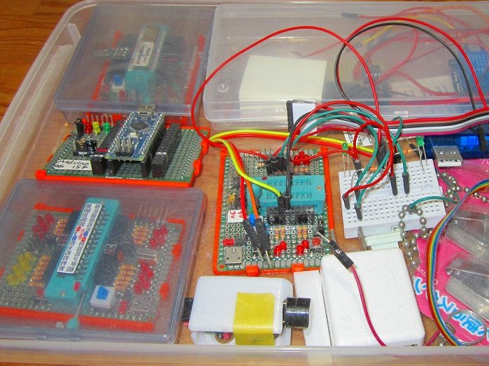 saiki0011's tweet image. PICはマイコン本体以外の
取っ掛かりがお高いので
手を出しておりません
#Arduino は書込み機自体を
Arduinoで作れるので
とっかかりやすかったです😆💦
#自作Arduino #電子工作