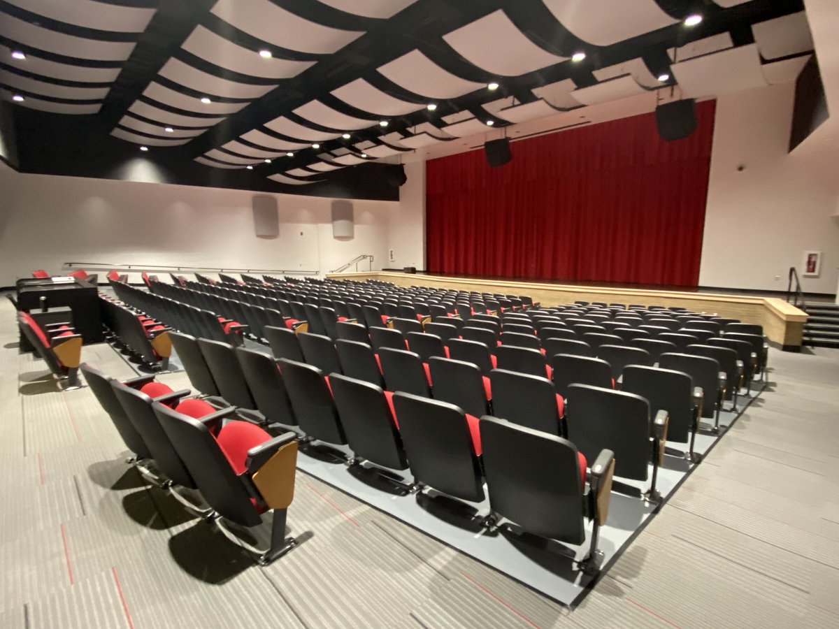 Timothy04328157's tweet photo. All set up and waiting on NISD staff to arrive for the start of another year. Big shout out to NHS custodians for the work they have put in to get ready for today. https://t.co/ZZqDgi9QUS