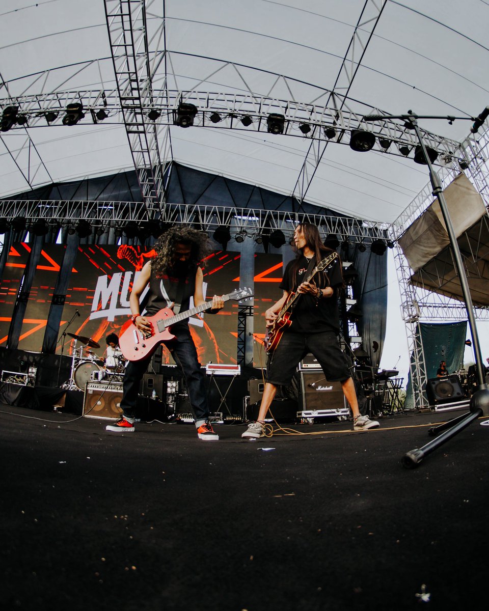 muramrock tweet picture