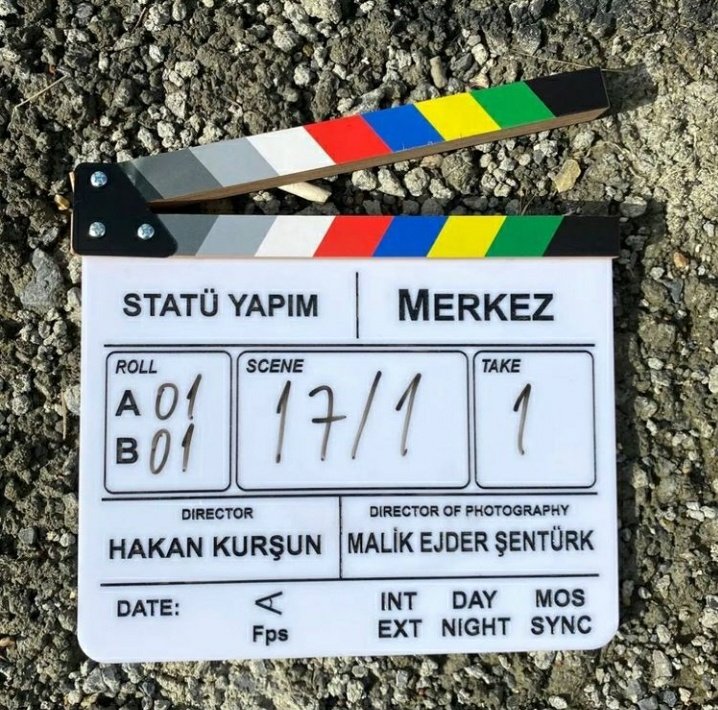 Merkez film ekibi bugün çekimlere  başladı hayırlı uğurlu olsun tüm ekibe kolay gelsin huzurlu mutlu setler olsun inşallah 🙏🎬😍

<a href="/fpalali/">Furkan Palalı</a> #furkanpalalı <a href="/ilayerkok/">İlay Erkök</a> <a href="/HakanKursunCom/">Hakan Kurşun..</a> <a href="/management_gg/">GG MANAGEMENT`S</a>