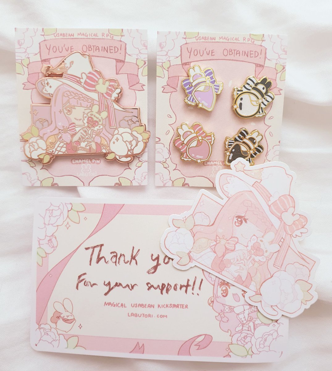 The kick from @labutori arrived!! Everything is super cute and soft 🥺💖💖💖💖 