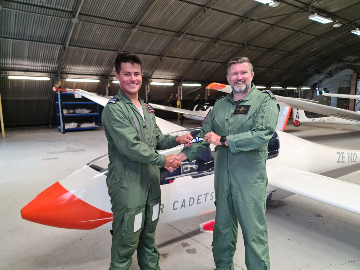 Very happy to have been awarded my G1 flying category on Saturday. Looking forward to flying my first cadet! <a href="/661VGS/">661 Volunteer Gliding Squadron</a> <a href="/aircadets/">RAF Air Cadets</a>
