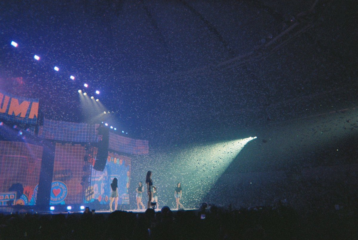 godrhu417's tweet photo. 체크메이트 콘서트 필카 공유합니다..♡
#ITZY #ITZY_WORLD_TOUR https://t.co/wU42dxbcyS