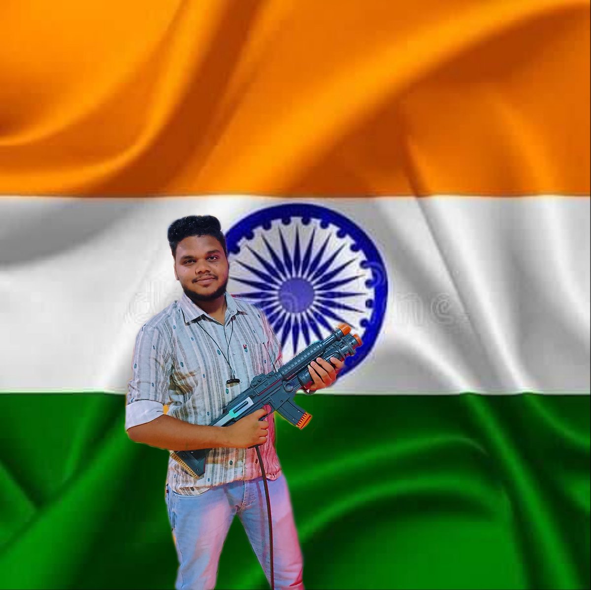 YogenYogiRaj's tweet photo. #NewProfilePic #HarGharTiranga #jaihind https://t.co/ltrhiKyv48