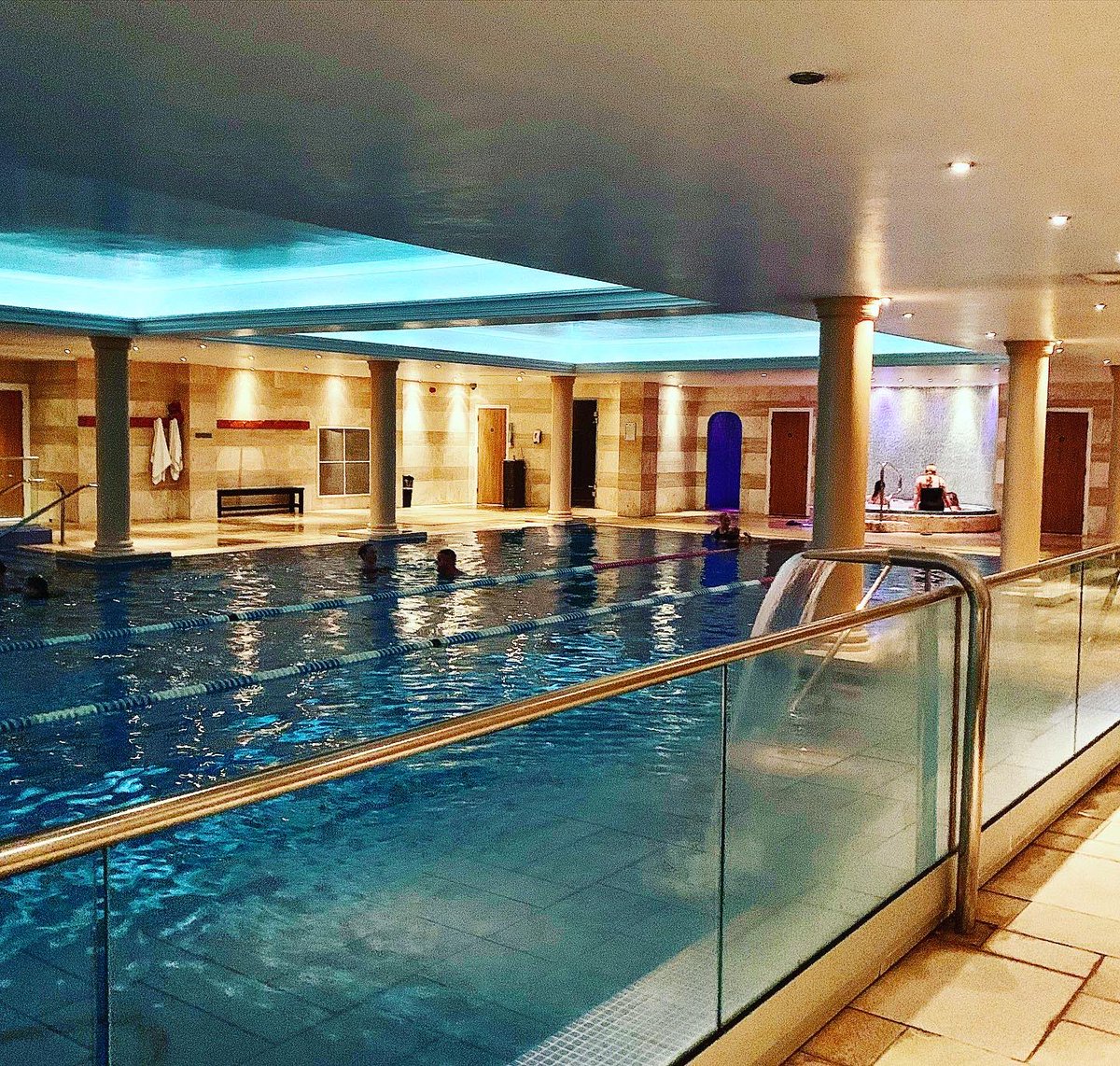 adele1985's tweet image. Can we go back? Fab spa weekend with my girls 🥰 @LionQuays #spa #weekend