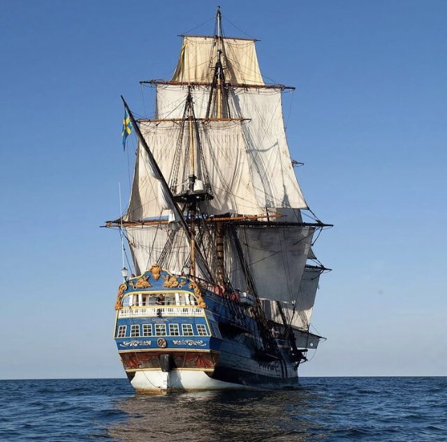 The Swedish beauty, The Götheborg has arrived in London - a perfect replica of the original which in its day was the largest sailing wooden ship in the world. Go and see - it’s moored at Canary Wharf by Thames Quay until 12th August.