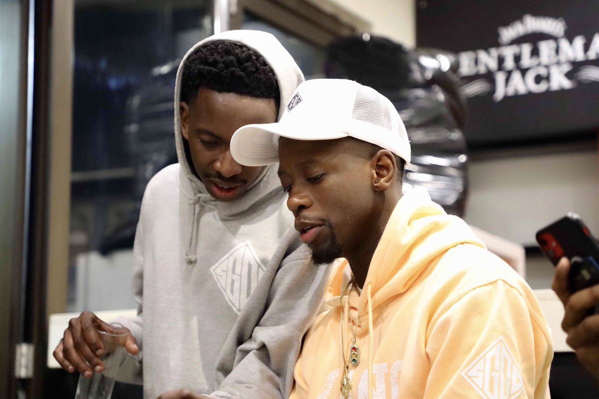 Big Shout Out to everyone that came to the #TheBigFiveLinkUp &amp; helped out with the Day ✌🏾🕊🙏🏾 

Siyabonga from the Team, Families &amp; @sowetomea 

📸: <a href="/Askfor_Merci/">Don Merc'i</a> 
#RobotBoii #PeaceMaGents