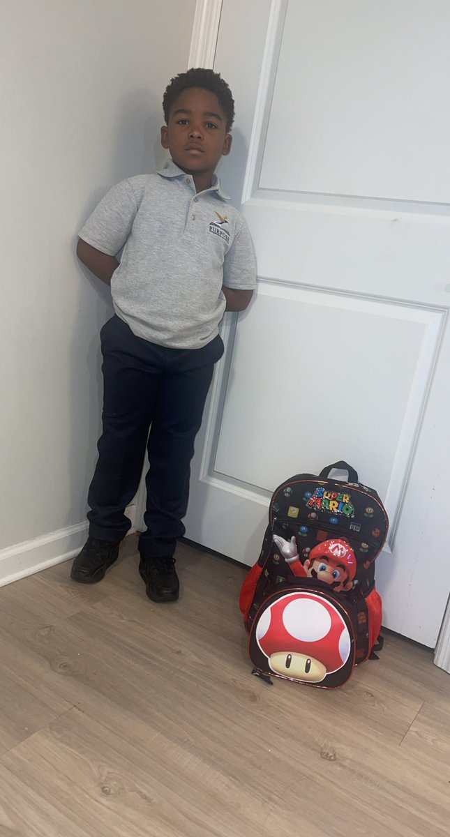 KeyPlusTWO's tweet photo. 1st Day of Kindergarten #PurposePrep 🥰 https://t.co/kTsFE1oLqr