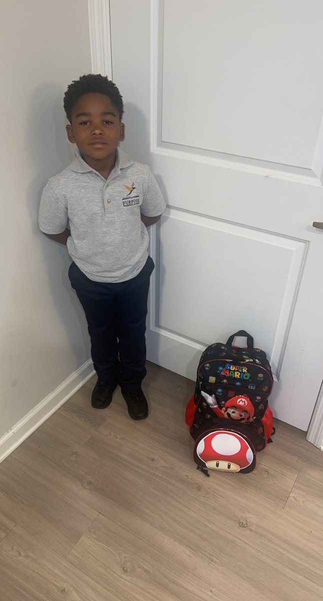 KeyPlusTWO's tweet photo. 1st Day of Kindergarten #PurposePrep 🥰 https://t.co/kTsFE1oLqr