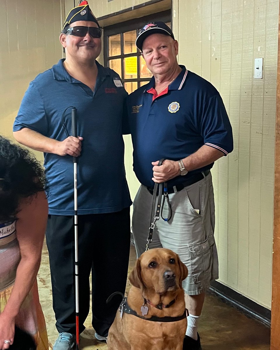 bestdogsinsight's tweet photo. 🇺🇸GDTX visited with heroes on Sunday at a South Texas Blinded Veterans Association BVA BBQ fundraiser. Director of Programs Sandy Merrill introduced Guide Dog in Training Morty, and GDTX Ambassador Bob Akam attended with his Service Dog, Legend.🦮 #gdtx #bestdogsinsight https://t.co/EoKTNAx0WB