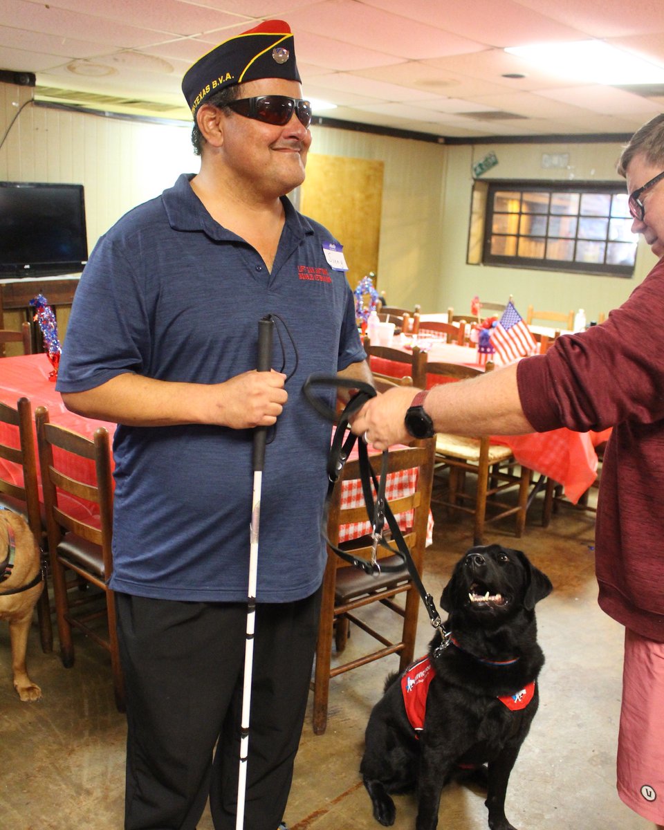 bestdogsinsight's tweet photo. 🇺🇸GDTX visited with heroes on Sunday at a South Texas Blinded Veterans Association BVA BBQ fundraiser. Director of Programs Sandy Merrill introduced Guide Dog in Training Morty, and GDTX Ambassador Bob Akam attended with his Service Dog, Legend.🦮 #gdtx #bestdogsinsight https://t.co/EoKTNAx0WB