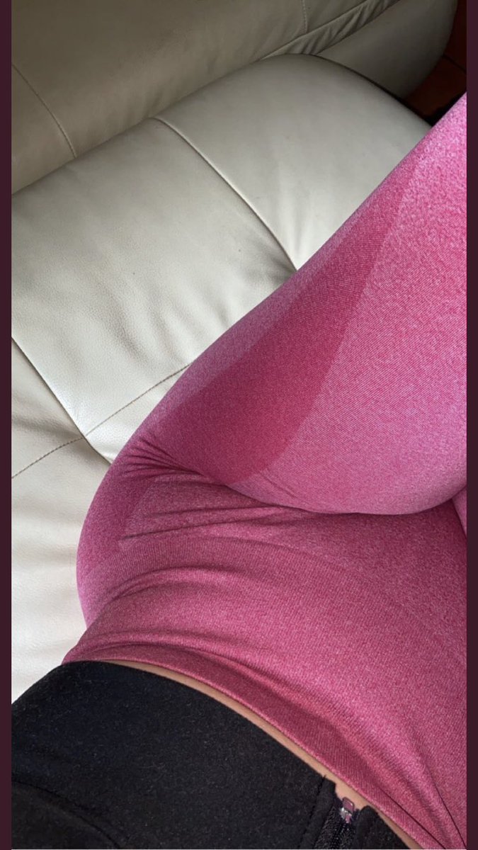 GinaG771's tweet photo. Suche noch kleine Zahlschweinchen;
Blackmail 
KG
Schuldschein 
Spiele
Aufgaben
Verkaufe;
Sneaker
Socken Unterwäsche
Ns
Nur mit Tribut in dm https://t.co/ue05Ucirx6