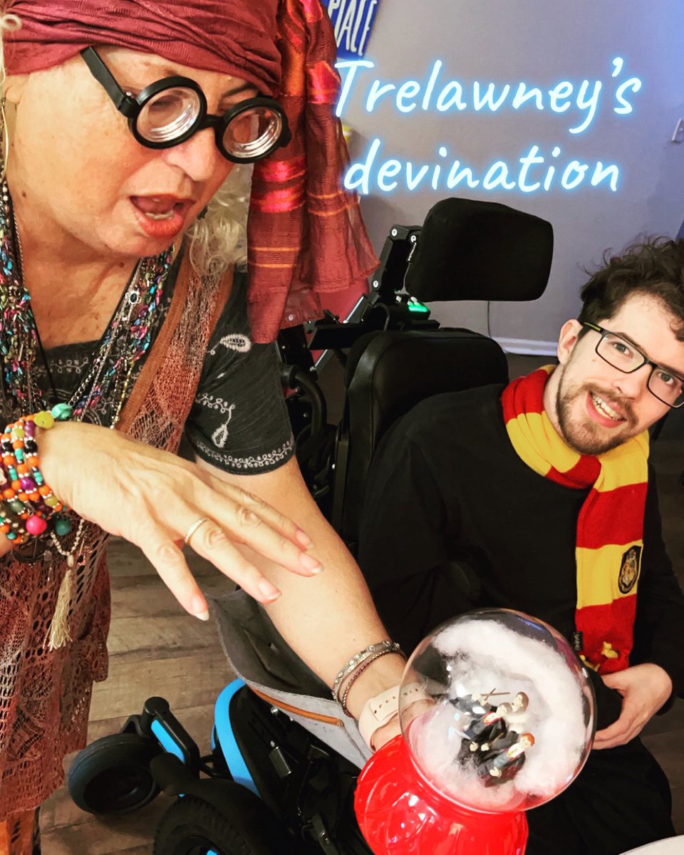 Happy Monday! It’s a whole new day, new week to use your magic for good! What charm will you use? 🪄✨🔮 
#thehivebg #hivevibes #mondaymagic #dogoodbegood #bgky #harrypotter #bowlinggreenky #dontdismyability