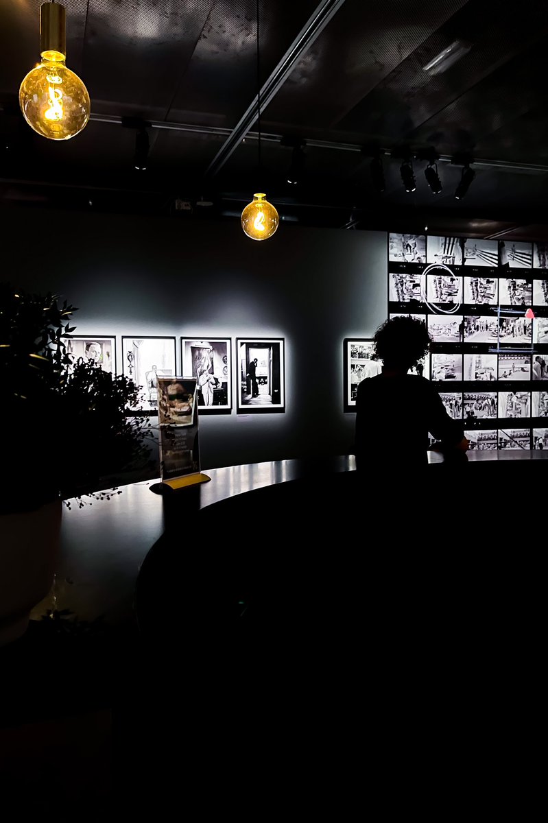 swedeemum's tweet photo. Fabulous exhibitions @Fotografiska in Stockholm, especially enjoyed the #terryoneill as well as the physical NFT exhibition with assorted artists
#photography #art #streetphotography #amomentintime #everyclicktellsastory https://t.co/QBDYs30L0l