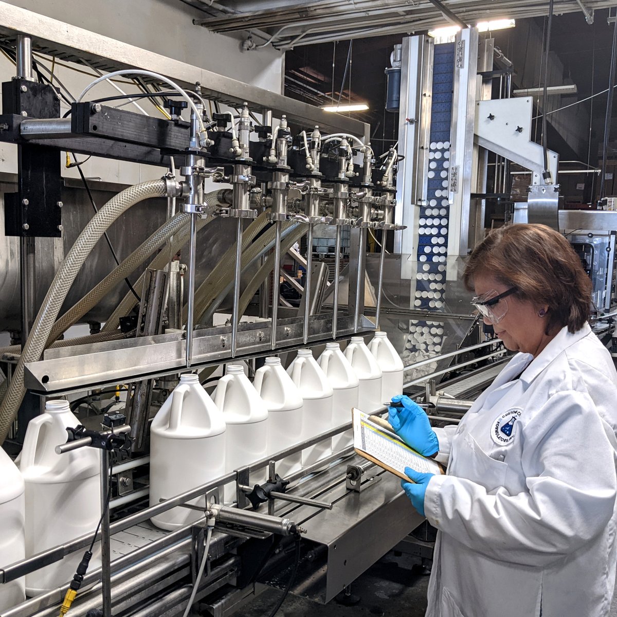Quality is so important to us that we have baked it into our core values and priorities.  Each product we produce is carefully tested throughout the production process. Here our Quality Assurance Specialist Aurora checks our filling line, ensuring everything is up to spec. #qc