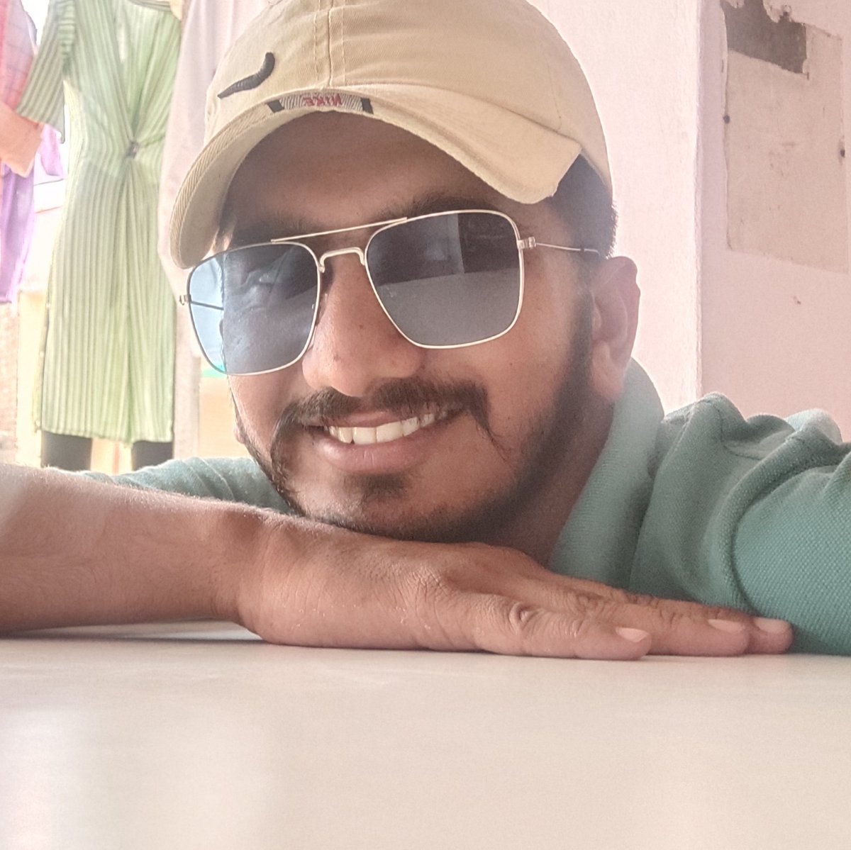Om Garg tweet media
