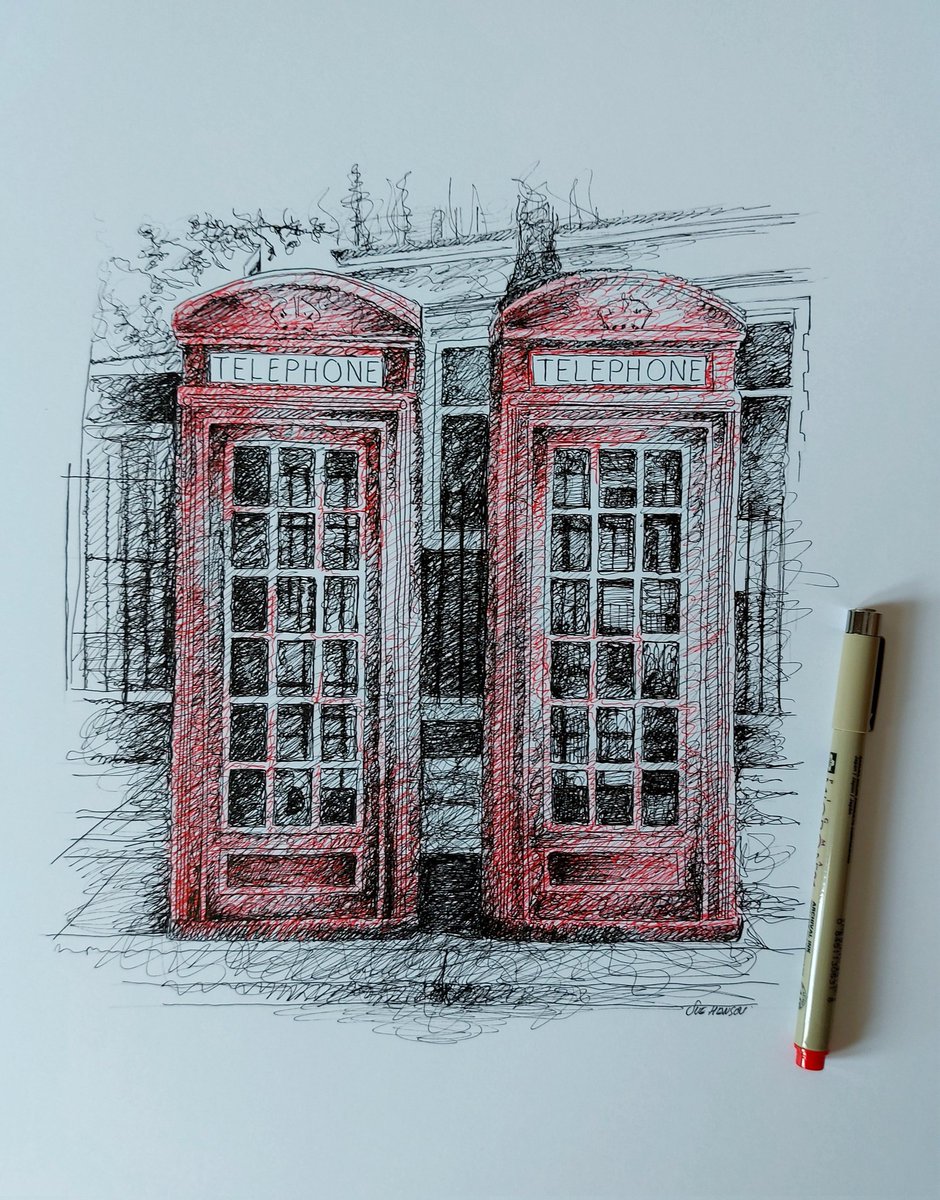 London vibes....

#London #telephonebox #londonlife #penandink #drawing #scribbles