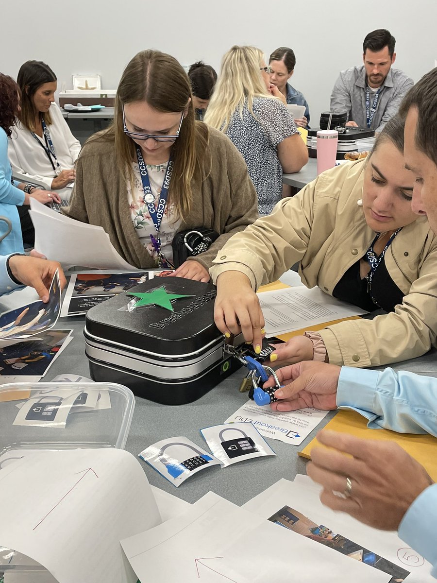 CCSD93 Human Resources tweet media