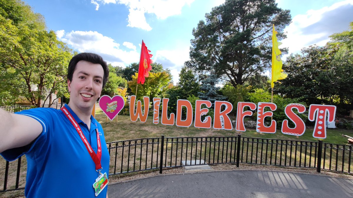 Had a great time performing at Chessington World of adventures today! But now it's time for a quick sit down... (77 km/h to be precise 😂)