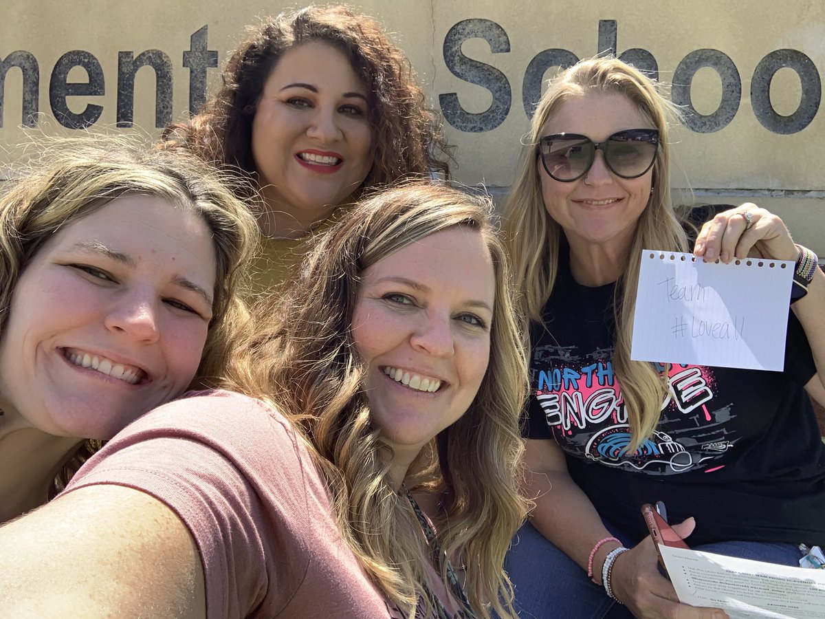 Team #loveall <a href="/ClaraLoveES/">Clara Love Elementary</a> @School_Jones <a href="/lisarcrosslin/">Lisa Crosslin, EdD</a> #clesbestyearyet