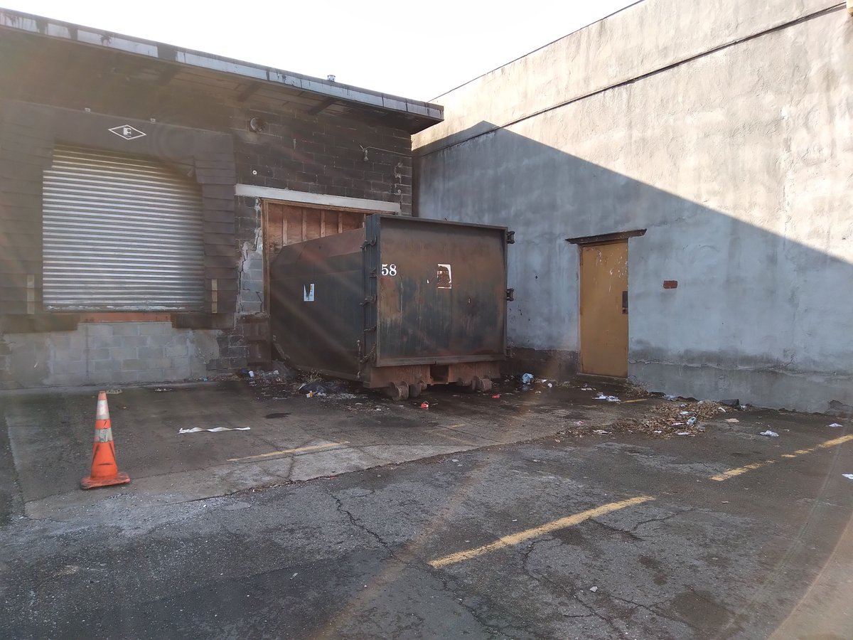 WorldWasteUSA's tweet photo. Reliable Trash Compactor Service Across the Nation. #NationalChains #retial #manufacturing #warehouse #CommercialTrashCompany
https://t.co/QUVst1FL3Y https://t.co/BqGyef8T2P