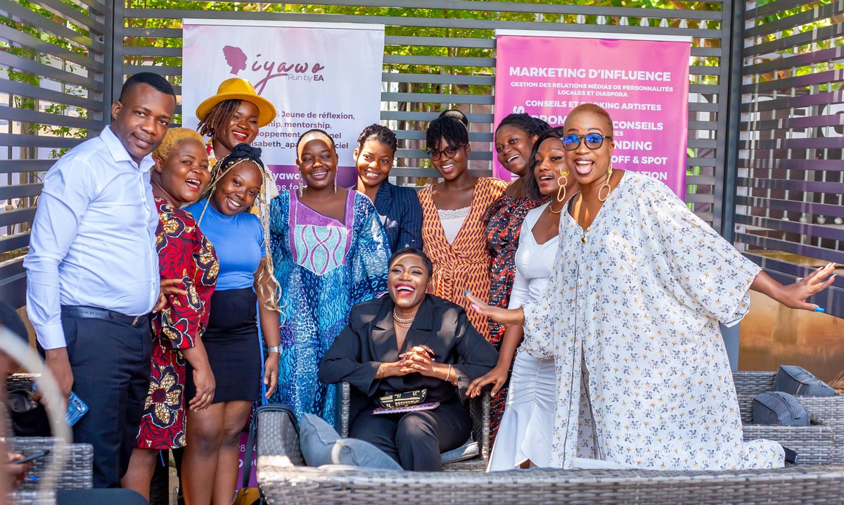 EApampa's tweet photo. Merci aux partenaires Naole Média / Espace Juridique-Miabéloya / Wiinkiih_art / Skin Technology By LaTania …
L’Act 1 de la formation version payante du format #brandingforshe est un succès. https://t.co/2npndItRic