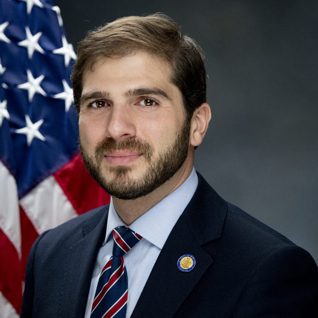 In Brooklyn's 26th State Senate District, we're excited to endorse Andrew Gounardes for re-election. Hands down, no one has done more in Albany the past four years to make streets safer. Read more about <a href="/agounardes/">Andrew Gounardes</a> here: streetspac.org/2022_nys_senat…
