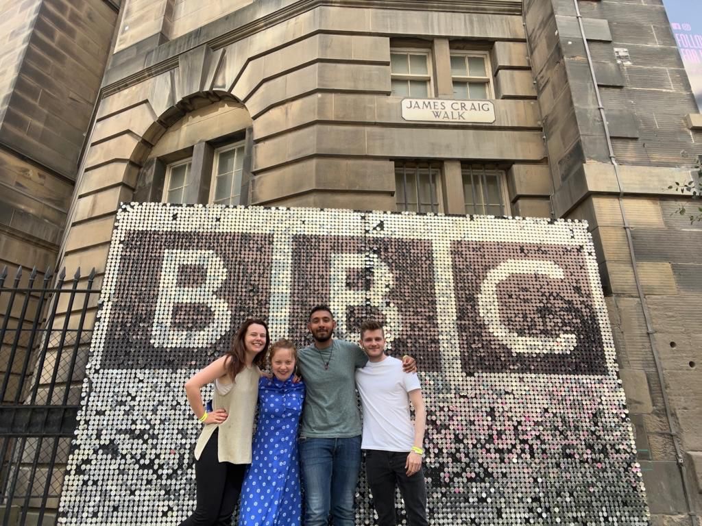 Buzzing after popping onto the @BBCScotland Afternoon Show today with the lovely @JaniceForsyth! If you didn’t catch it live you can listen to the ep here: bbc.in/3bzo8IQ #EdFringe #AboutMoneyThePlay