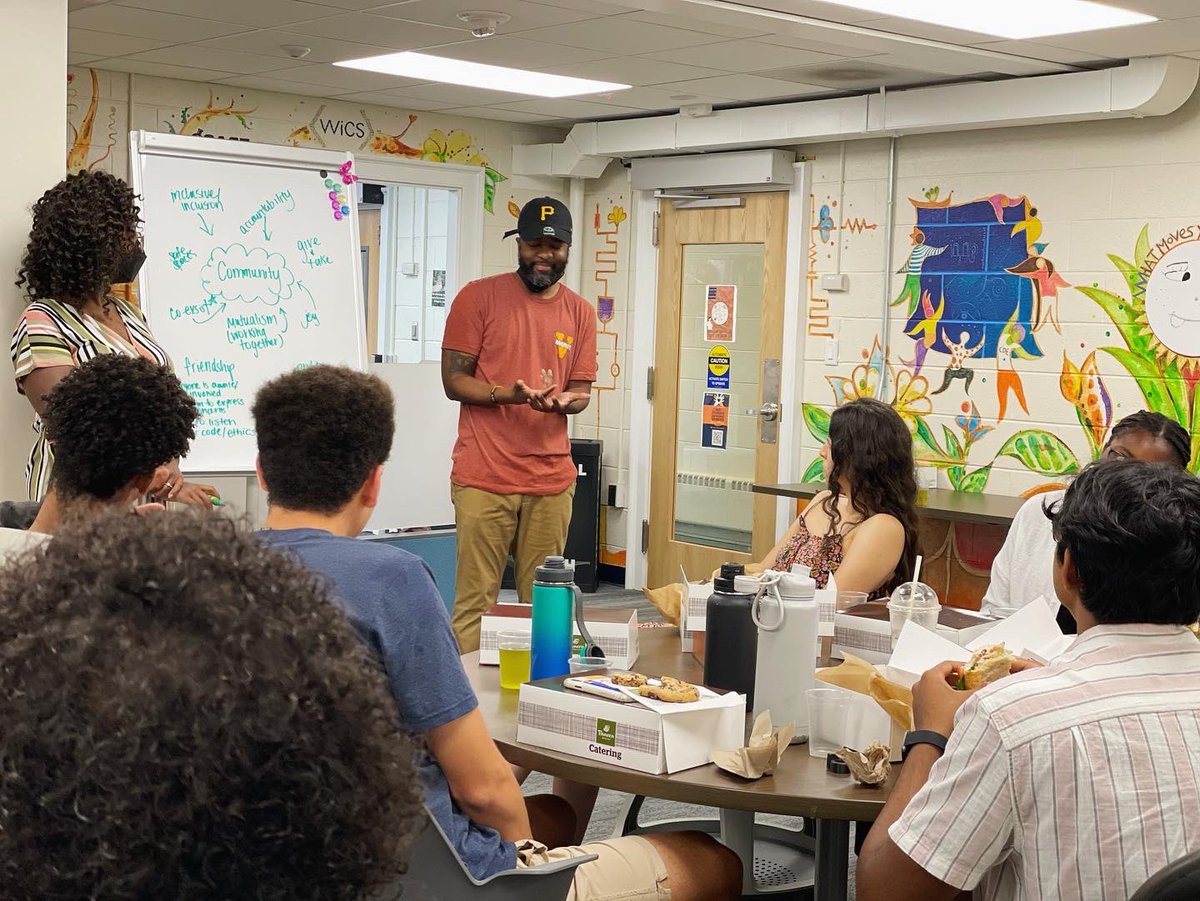 UVA Clark Scholars tweet media