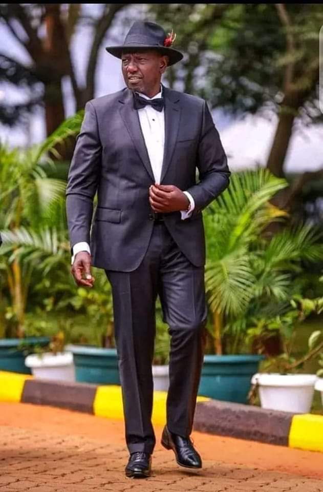 Retweet if you are voting for Dr. William Ruto.
#TukoWengi
#FormNiRuto