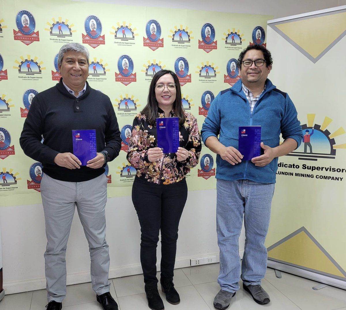 Dirigentes de LMC se reúnen con Ex constituyente, Ericka Portillo. Se desarrolló una reunión en donde los dirigentes pudieron aclarar dudas y saber desde primera fuente, la intención de la propuesta de texto de Nueva Constitución. Conoce los temas en --> bit.ly/3P938Gz