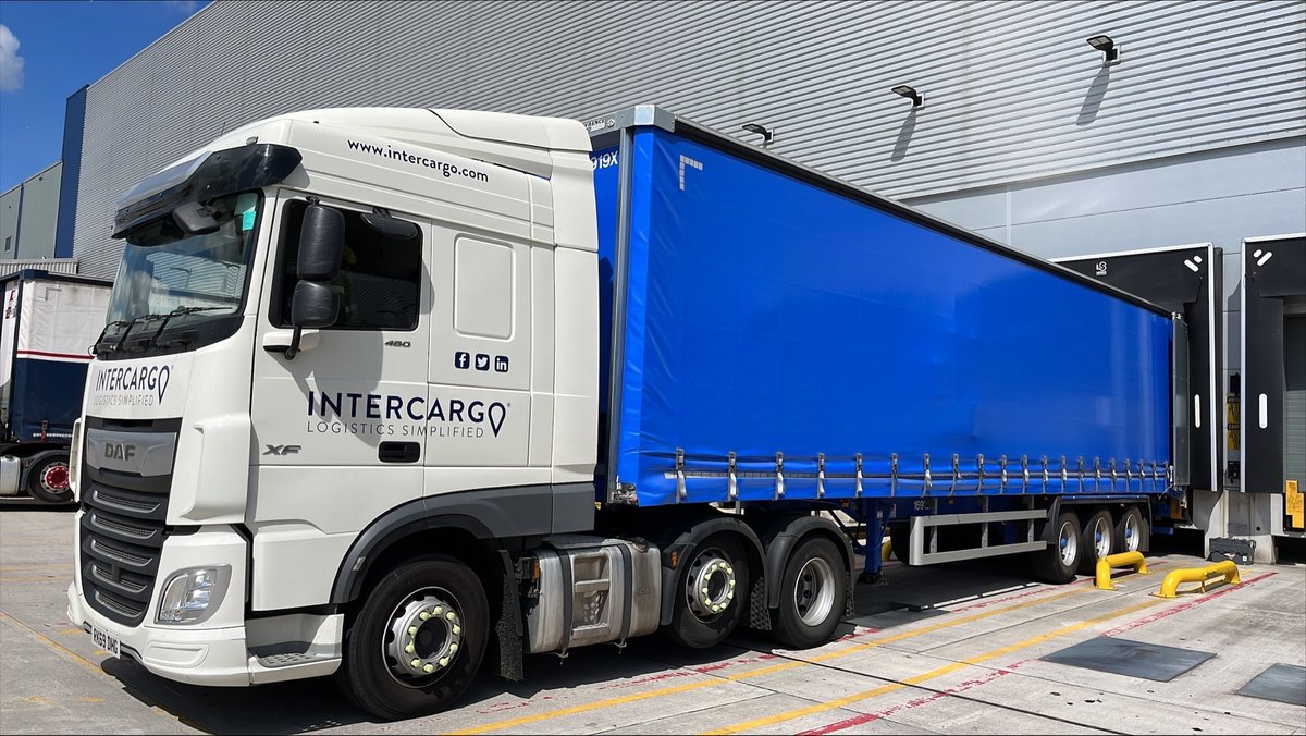 Intercargo1's tweet photo. Manchester DC
#intercargologistics #haulage #roadfreight #supplychain #express https://t.co/Jufl85RmmX