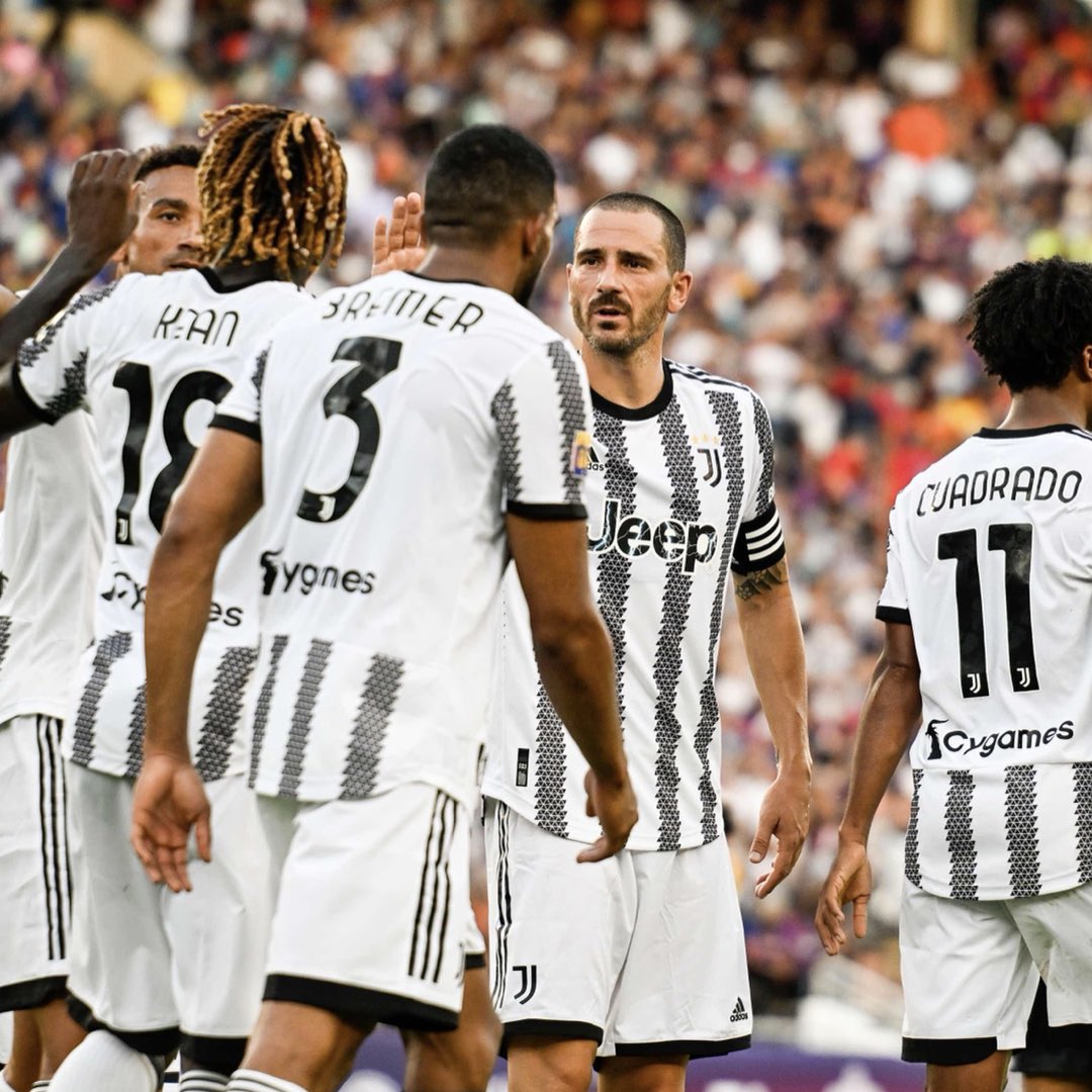 bonucci_leo19's tweet photo. Si è chiusa la parte di precampionato che serviva a preparare la stagione. 
Da mercoledì si volta pagina e si deve cominciare a fare la Juventus.

#LB19 #FinoAllaFine https://t.co/J5wcD3tVgW