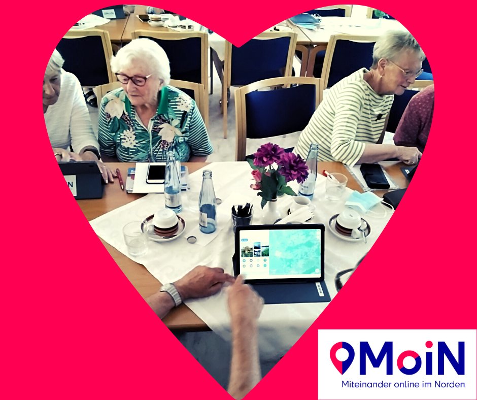 digitalechancen's tweet photo. #MoiN Sommer!☀️Mit unserem #Schnupperangebot für die Tablet-Nutzung reisen wir wieder durch #SchleswigHolstein. Letzte Woche war unser Kollege Björn in Wedel an der Elbe und hat 16 Teilnehmende mit auf die Internetreise genommen👉https://t.co/Mnyh0e4Dnd
@AWO_SH https://t.co/fqXSTzXvBE