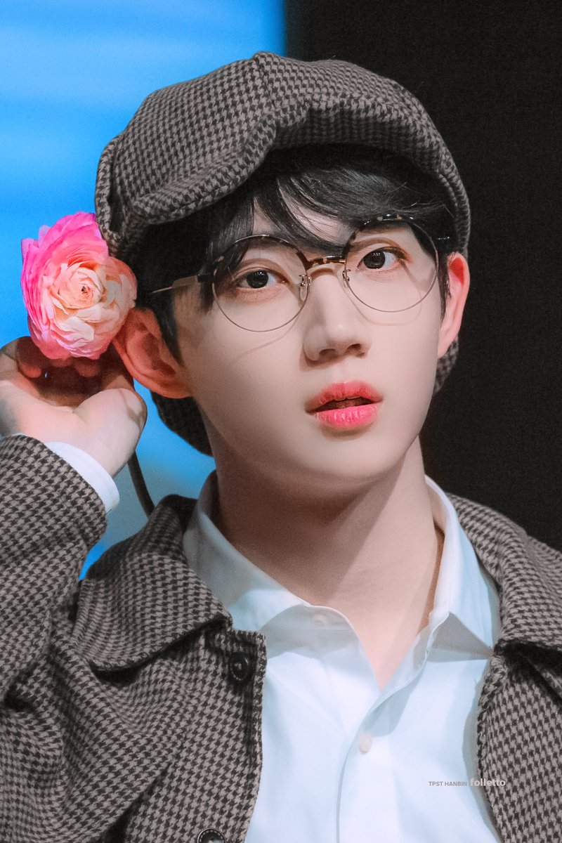 folletto0119's tweet photo. 형섭이 생일 축하해용 

#아기토끼천사_안형섭_탄신일 
#TEMPEST #HYEONGSEOP #형섭 https://t.co/n8MJHvDzAj