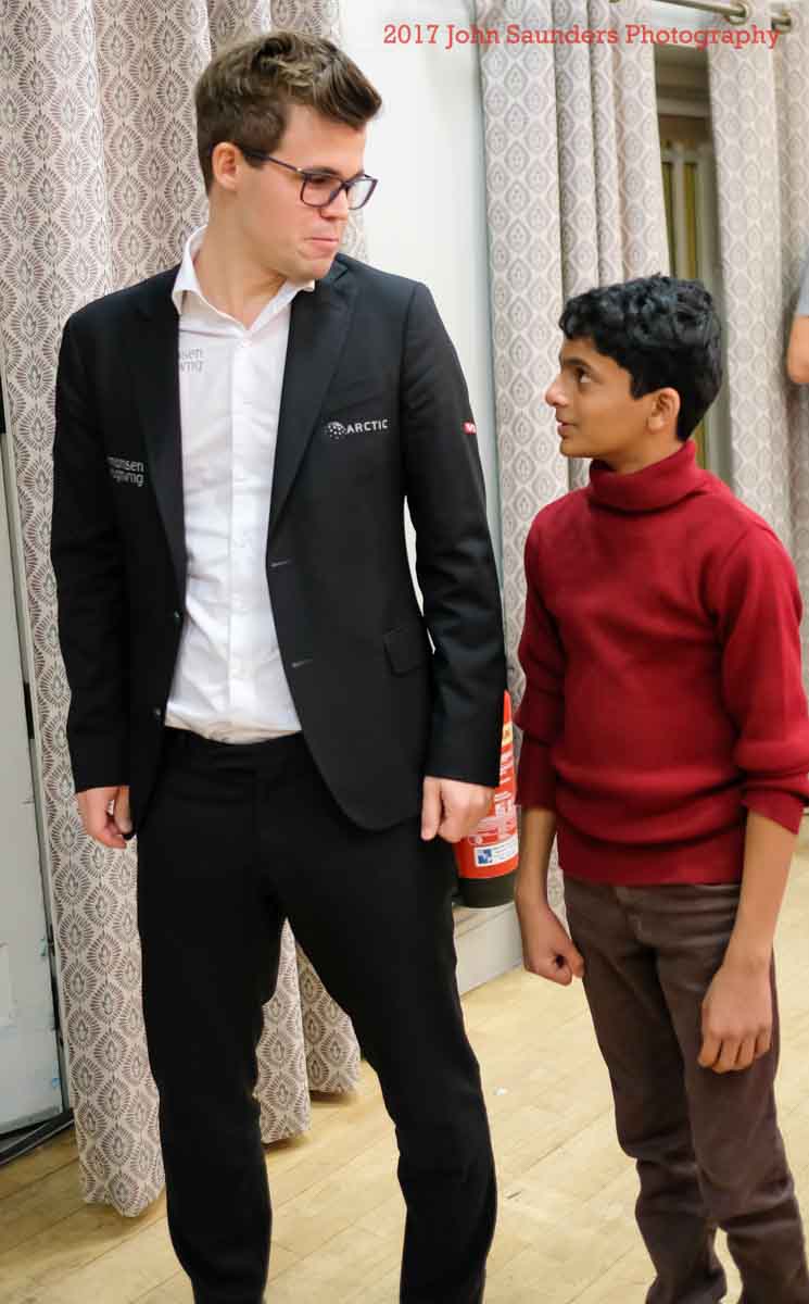 johnchess's tweet image. Generation gap... @MagnusCarlsen  &quot;any chance of me playing for India 2nd team?&quot; @NihalSarin &quot;Sorry, Grandad, you&apos;re way too old.&quot; #ChennaiChess2022 #ChessOlympiad #ChessChennai2022