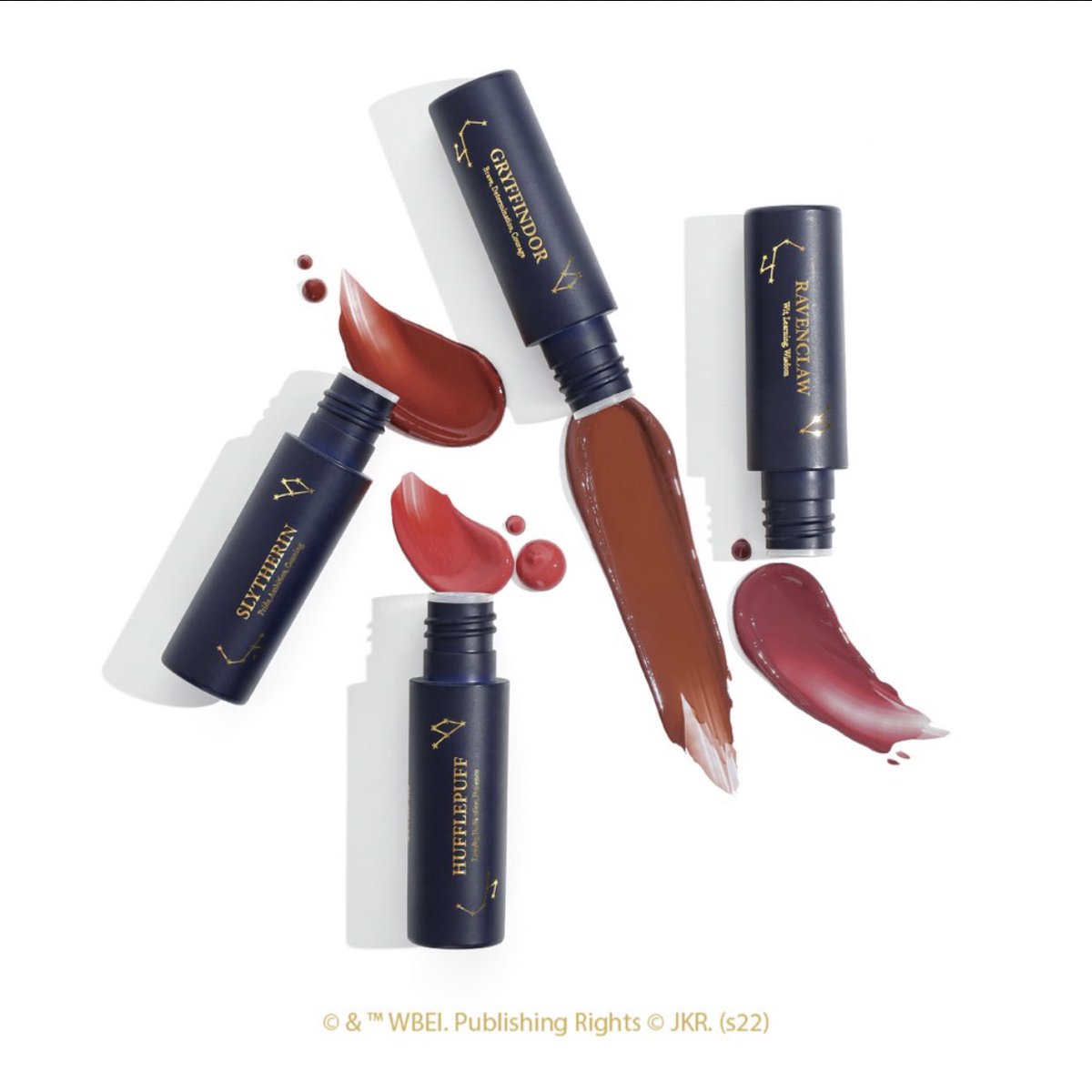 heybogosipeo's tweet photo. GIVEAWAY MAKEUP 8.8 🥳
Let’s goo kita giveaway (pribadi) Liptint Harry Potter Roseallday! 🪄🎁

•Follow @heybogosipeo 
•RT &amp; ❤️ tweet ini
•Reply shade pilihanmu + sebutin barang yang bakal kalian repurchase terus! (cth: face wash, baju)

Syudaah gitu ajah😉 Good luck!✨ https://t.co/RBK3yBpuKw