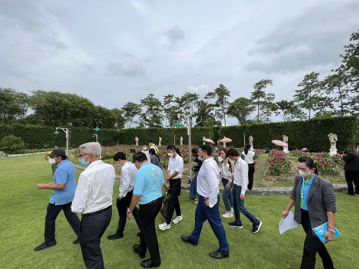 iurc_aa's tweet photo. #Milan’s visit to #Thailand Day 1: #BanNamKiengDin has long adopted an extensive #circularsystem to turn #foodwaste into fertiliser and biogas and treat its wastewater before returning it to nature. Such outstanding practices! Thx to @EU_FPI @EUinThailand @IURC_Programme @mufpp https://t.co/lqAB3MjRCb