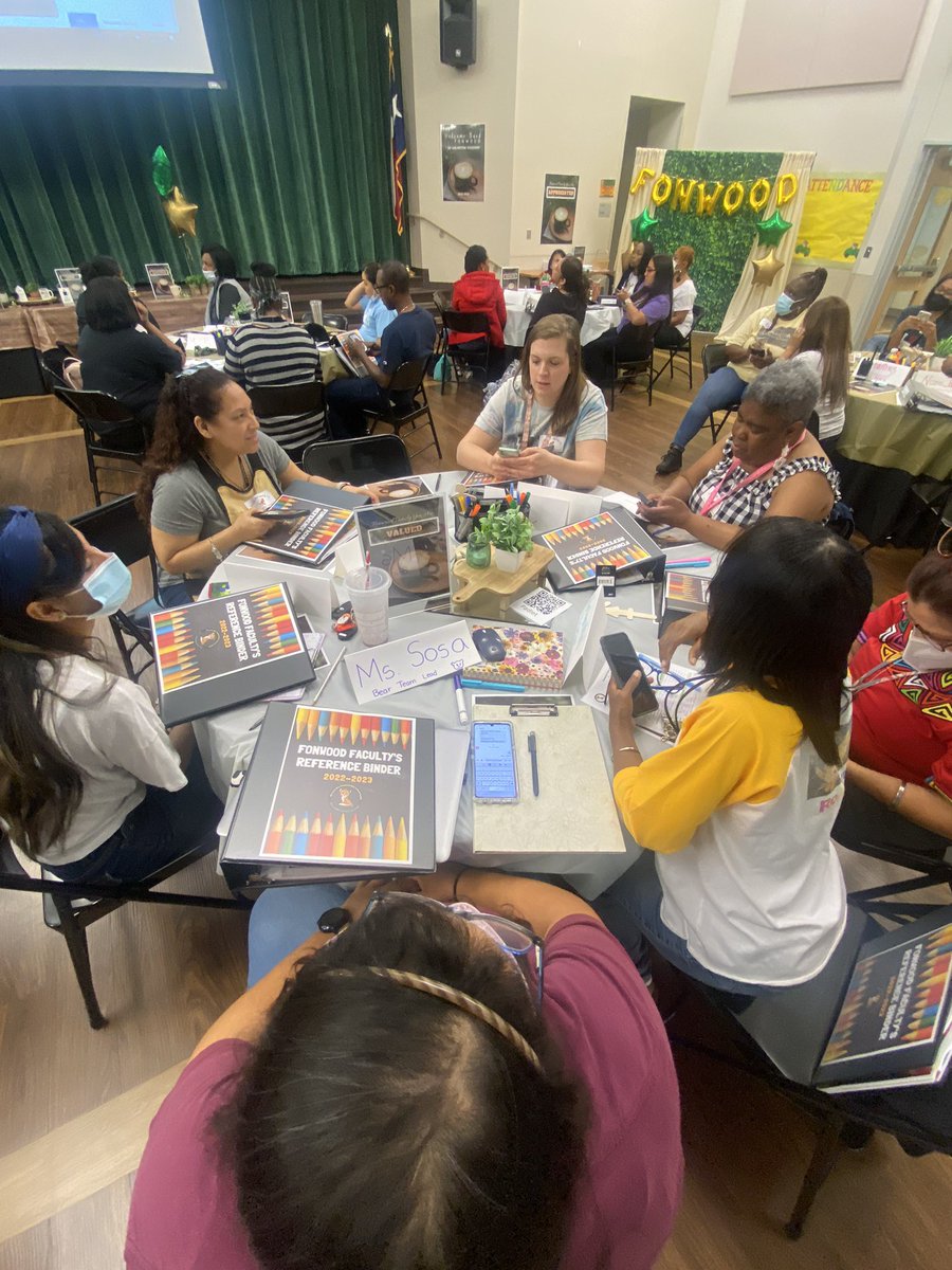 FonwoodECC's tweet photo. What an AMAZING and JOYFUL feeling to see our @FonwoodECC School Family BACK! L๐KOUT Tiger Cubs, HERE WE COME!๐โบ๏ธ
#NewSchoolYearLoading
#SEL
@ESO3_HISD @Erwin_Garcia_ @tarrynce @TeamHISD @HoustonnISD @HISDECH @ShanedraBurkha1 @diva_literacy @SELHISD https://t.co/Ovs5XqMN8Y