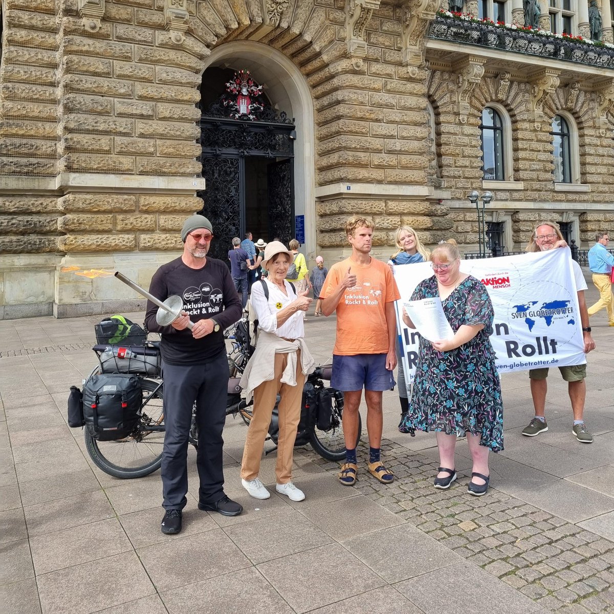 Linksfraktion Hamburg tweet media