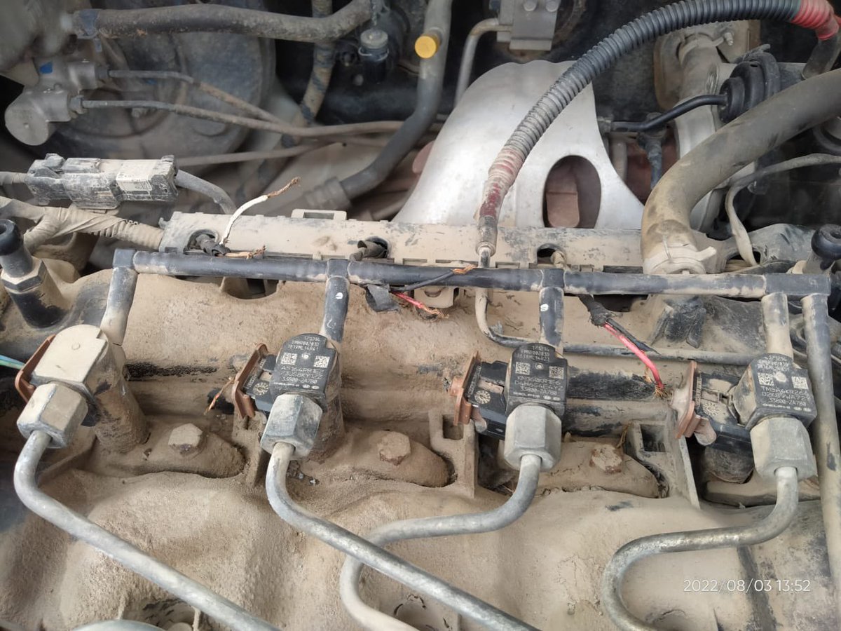 vikassainig's tweet photo. @HDFCERGOGIC Worst insurance service provider ever seen!!My car’s Electrical wiring Got Rat biten &amp; after so many days of wait,insurance claim got rejected with such worst excuses.will never going to insure anything with u. ph:-8295577757,9991310606
@HDFCERGOGIC solve the issue. https://t.co/NSPzneWP3p