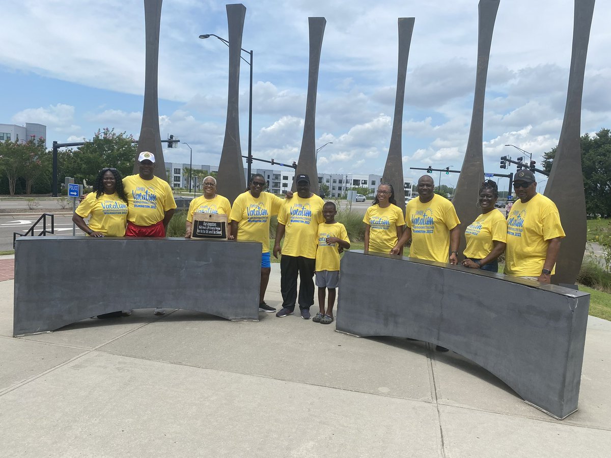 wilmingtoNColor tweet media