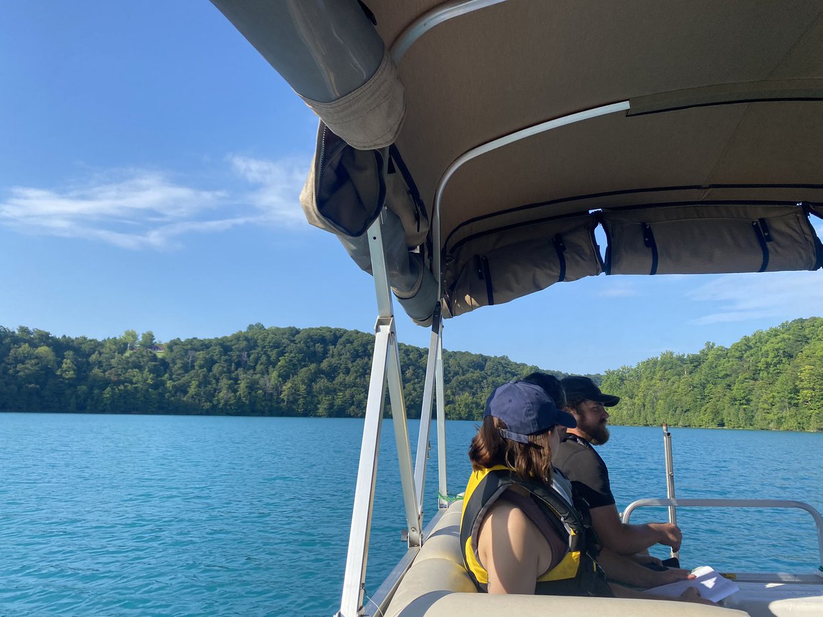 GreenLab_Esf's tweet photo. Green Lake sampling with @UFI_ny and @HamiltonCollege https://t.co/avSHwPX3zP