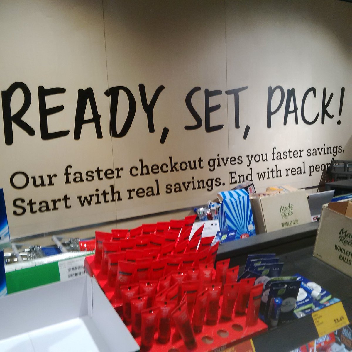 guidocity's tweet photo. I said to her cheerfully, ‘Do you mind if I grab that fifty?’ She said, ‘Didn’t I give that to you already?’ Then, with no apology &amp; barely any eye contact, I had a $50 note thrust in my direction. 
#aldiaustralia #ALDIunderpayments #customerservicefail #supermarketripoff https://t.co/aXUimHEt1Z