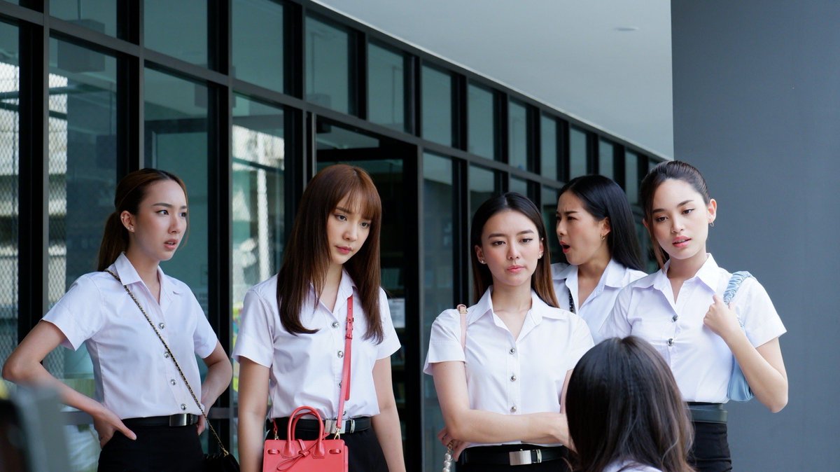 Janhae's tweet photo. … #ด้วยรักและหักหลังEP3 https://t.co/ic2Cj3IRF8