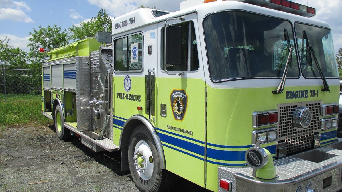 DLAMIL's tweet photo. #TurnInTuesday highlights a fire truck that was turned into #DLADispositionServices Susquehanna site. DLA Disposition Services celebrates its #50year anniversary this year https://t.co/aIRUa24KDi