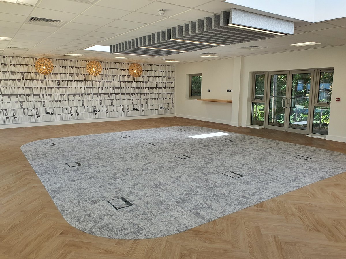 HeathfieldAscot's tweet photo. With practical completion last month, our new Sixth Form Centre is now awaiting the furnishings and finishing touches prior to occupation at the start of term in September #innovativespaces #sixthformstudy #sixthform https://t.co/H7K87WeUtT