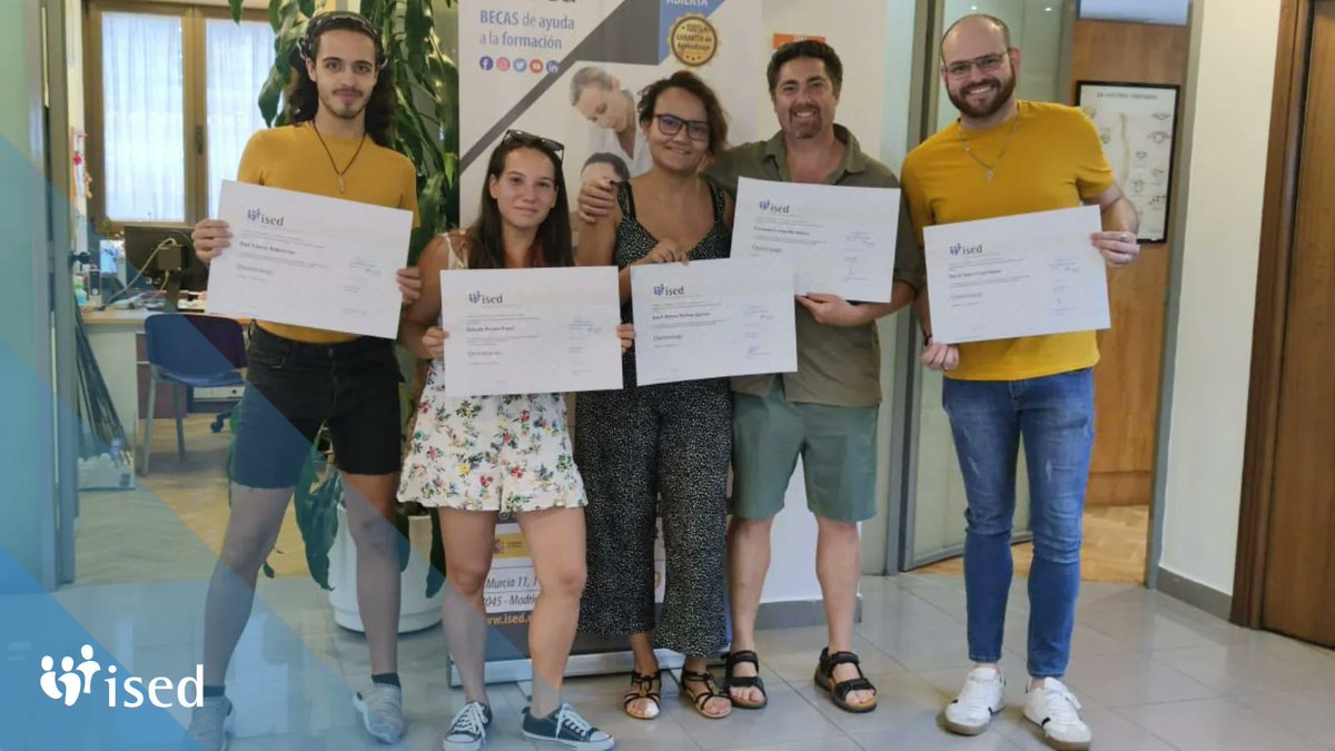 ISEDsalud's tweet photo. 🎉 ¡Ellos ya lo han conseguido! ¿Qué esperas tú?

💆 Alumnos del curso de Quiromasaje en Madrid recibieron su diploma luego de haberse esforzado, lograron sus objetivos y son nuevos profesionales listos para insertarse en el mundo laboral.

Más información
✉ madrid@ised.es https://t.co/M7vQjuJ2KN